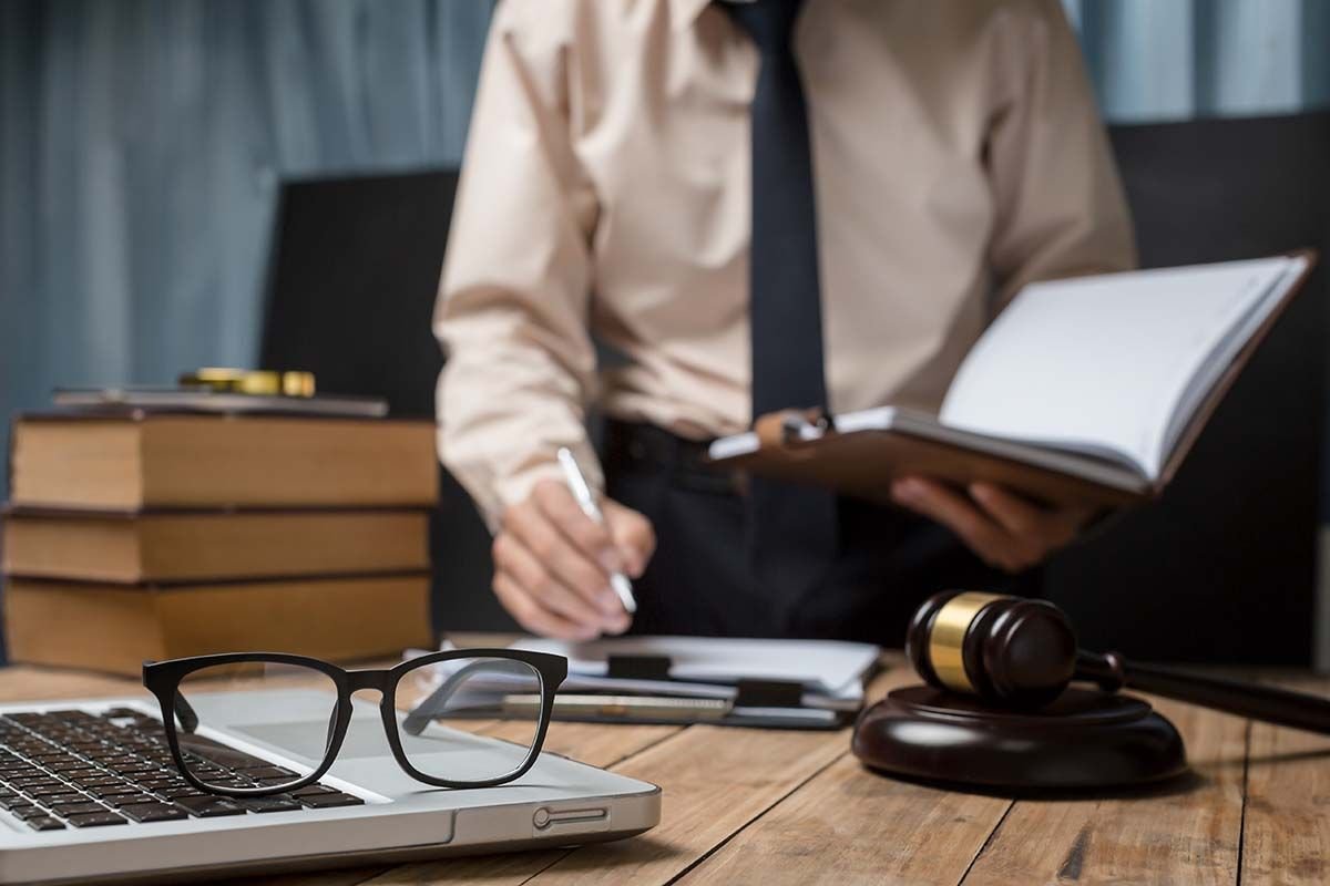 Legal Advice For College Students